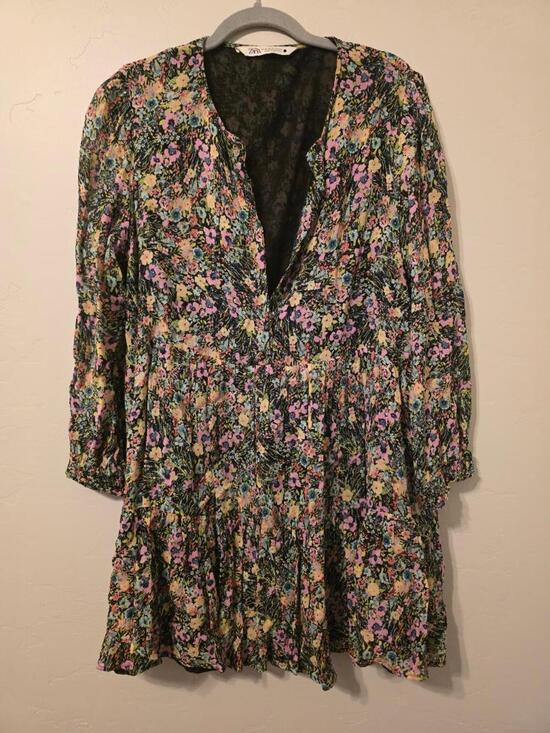 Zara Dresses & Skirts - Zara Floral Long Sleeve Mini Dress Black Boho Tunic Medium